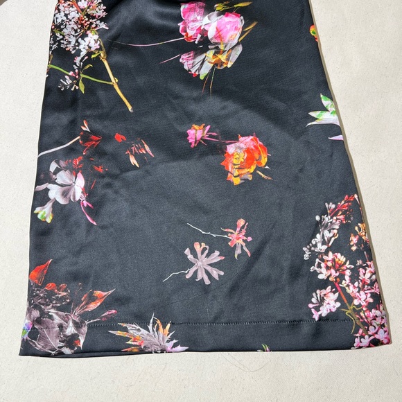 Like new - Victoria’s Secret - silky pajama pants - wide leg - flowy - Picture 3 of 6